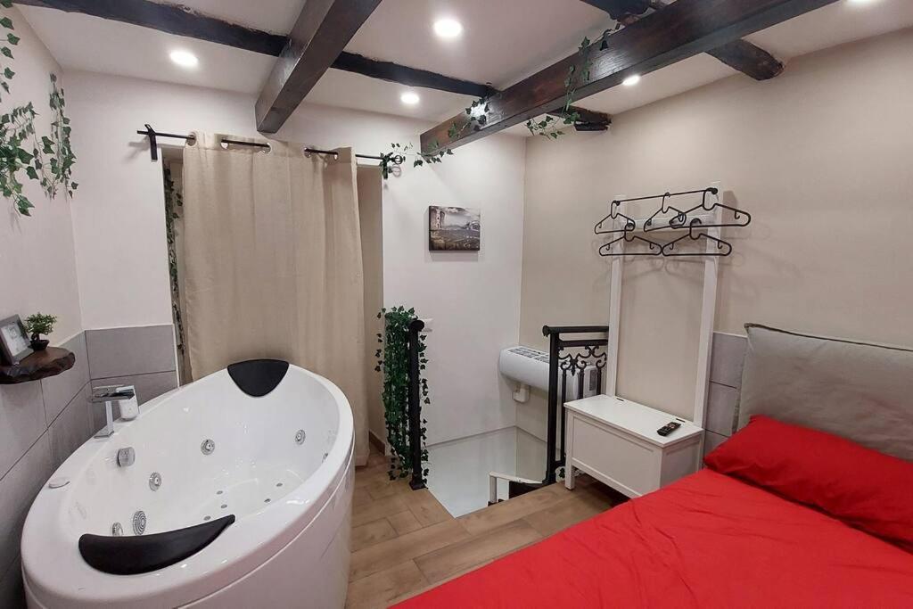 Tinyhouse All'orto Con Idromassaggio *