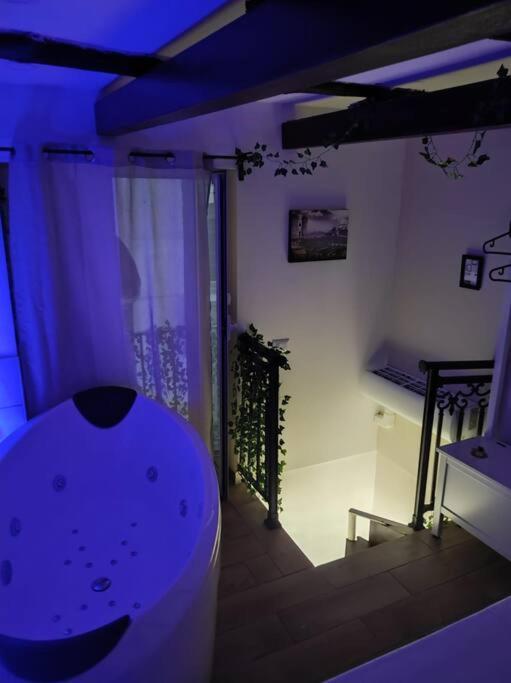 Tinyhouse All'orto Con Idromassaggio Apartment Naples
