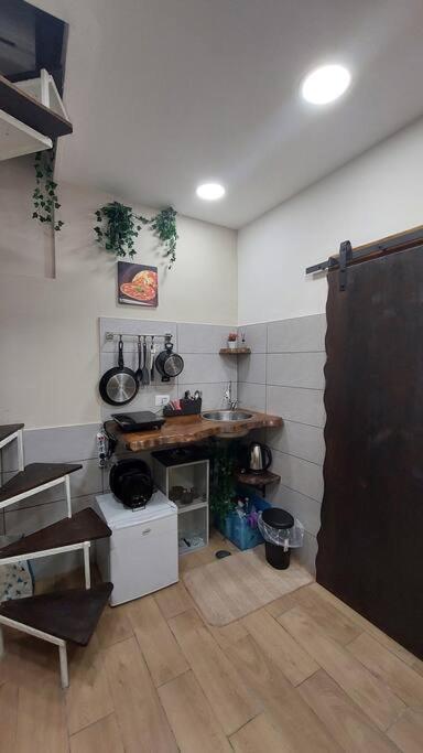 Tinyhouse All'orto Con Idromassaggio * Naples