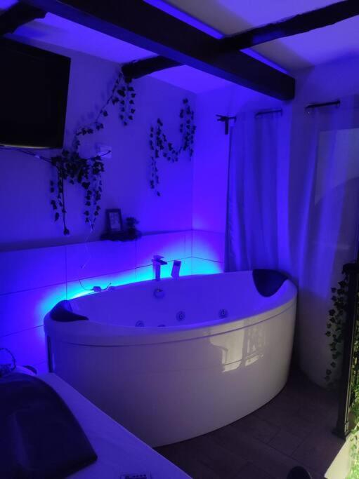 Tinyhouse All'orto Con Idromassaggio *